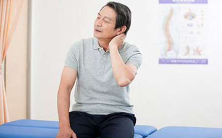 颈椎病有哪些常见表现